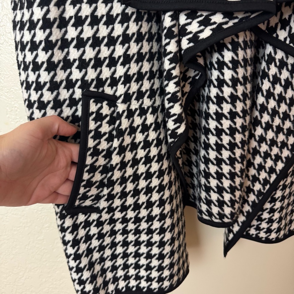Multiples Black White Houndstooth Open Front Vest… - image 3